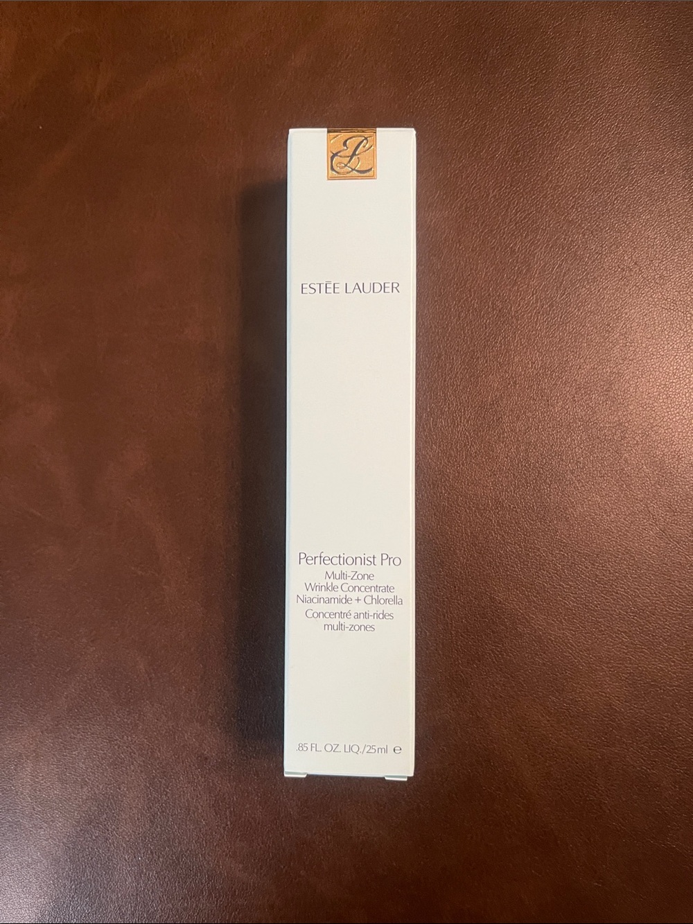 Estée Lauder Perfectionist Pro Multi-Zone Wrinkle Concentrate - White & Gold
